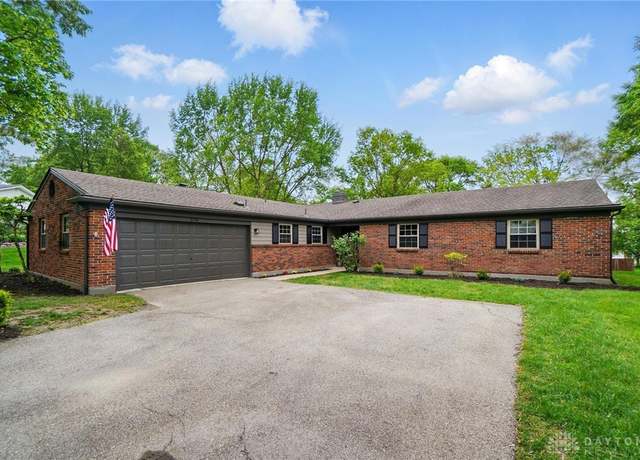 Property at 5741 Hithergreen Dr, Washington Twp, OH 45429, 3 beds, 2.5 baths
