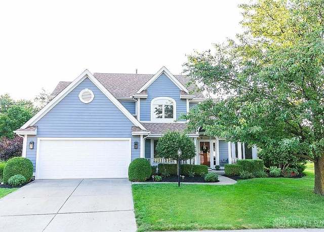 Property at 810 Westlake Dr, Troy, OH 45373, 3 beds, 2.5 baths