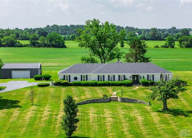 Property at 13270 Dechant Rd, Farmersville, OH 45325, 3 beds, 2 baths