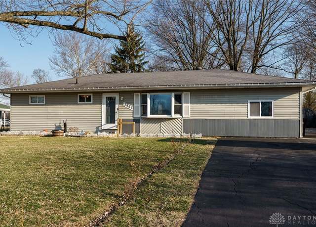 Property at 3966 Gardenview Dr, Beavercreek, OH 45431, 3 beds, 2 baths