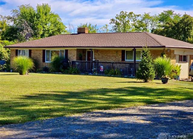 Property at 4212 N Diamond Mill Rd, Dayton, OH 45426, 3 beds, 1.5 baths