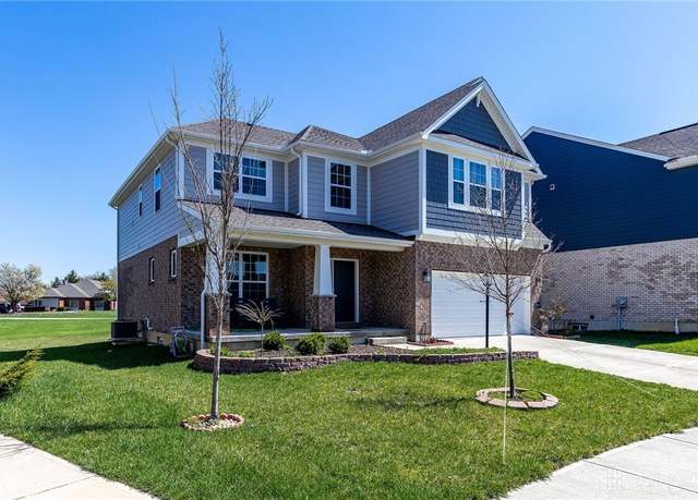 Property at 1490 Dell Glen Rd, Dayton, OH 45458, 4 beds, 3.5 baths