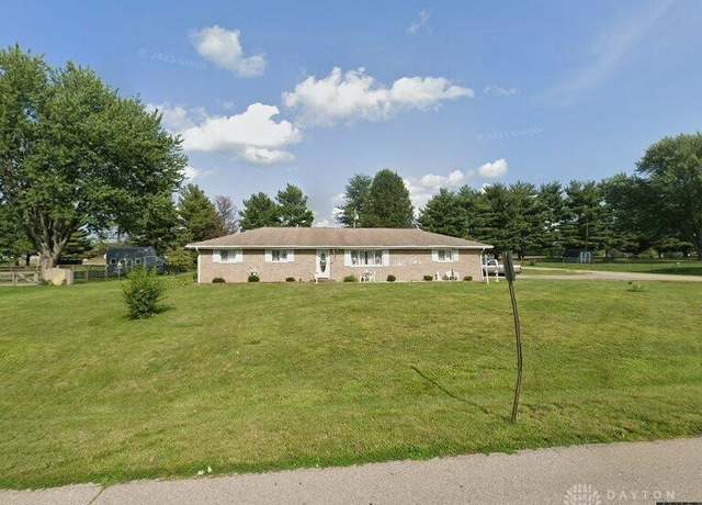 Property at 3330 Bechtel Dr, Franklin, OH 45005, 3 beds, 1.5 baths