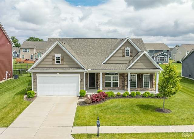 Property at 2221 Larkspur Dr, Troy, OH 45373, 3 beds, 2 baths