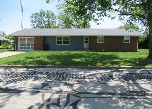 Property at 193 Cambridge Ave, Greenville, OH 45331, 3 beds, 1.5 baths