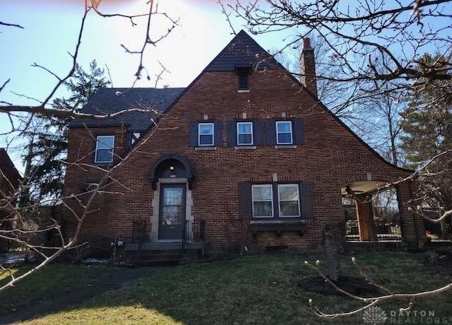 Property at 1642 Harvard Blvd, Dayton, OH 45406, 3 beds, 1.5 baths