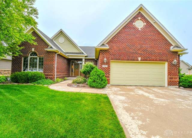 Property at 1205 Daylily Way, Troy, OH 45373, 4 beds, 3 baths