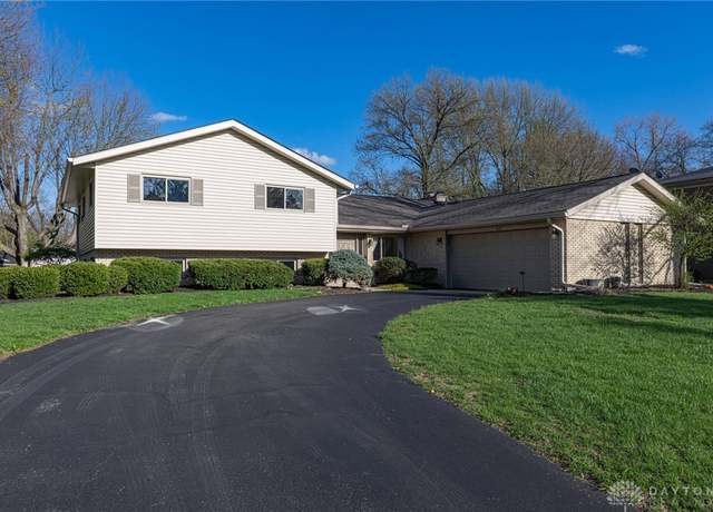 Property at 4632 Glenheath Dr, Dayton, OH 45440, 5 beds, 2.5 baths