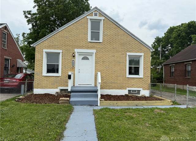Property at 532 Crestmore Ave, Dayton, OH 45417, 4 beds, 1 bath