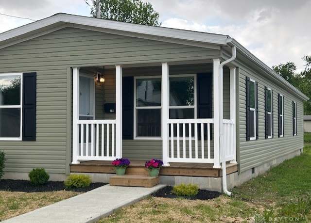 Property at 422 Lexington Ave, Eaton, OH 45320, 3 beds, 2 baths