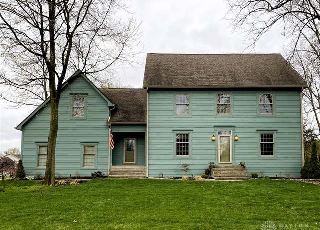 Property at 340 Patton Dr, Springboro, OH 45066, 4 beds, 2.5 baths