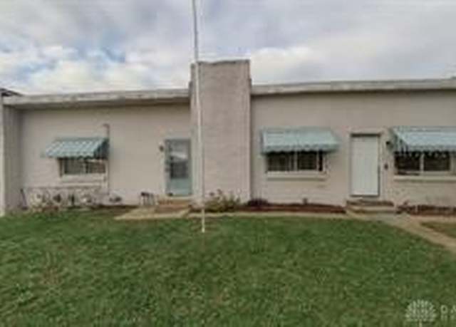 Property at 3445 W Alex Bell Rd, West Carrollton, OH 45449, 4 beds, 4 baths