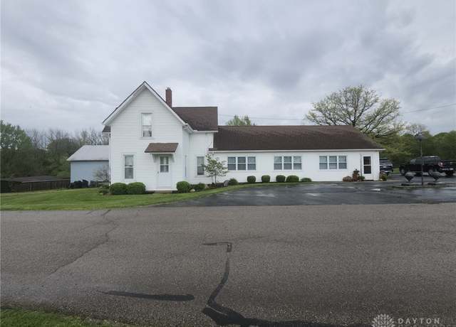 Property at 3210 Leatherwood Creek Rd, Sidney, OH 45365, 4 beds, 1 bath