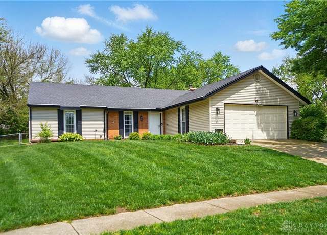 Property at 4811 Silver Oak St, Dayton, OH 45424, 3 beds, 2 baths