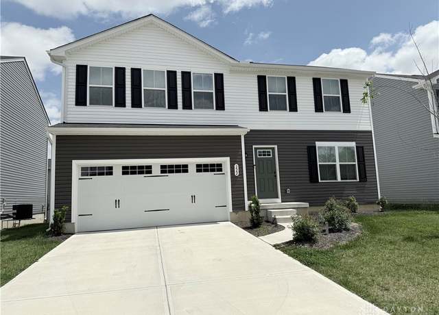 Property at 222 Roebling St, Springfield, OH 45505, 4 beds, 2.5 baths