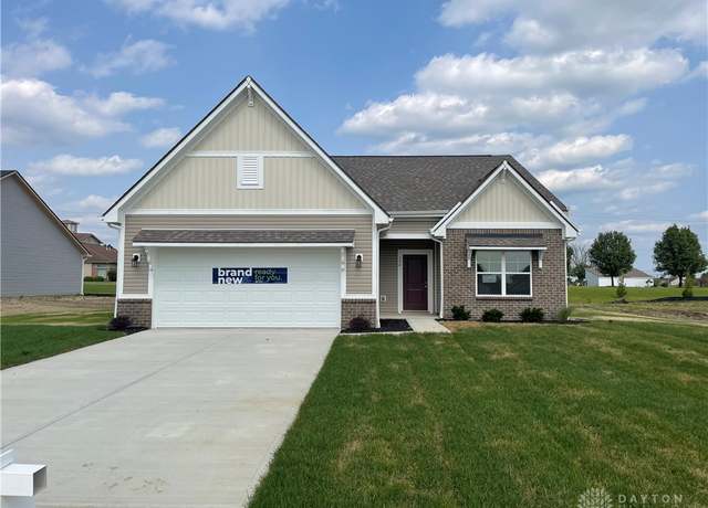 Property at 134 Autumn Maple Ln, Brookville, OH 45309, 3 beds, 2 baths