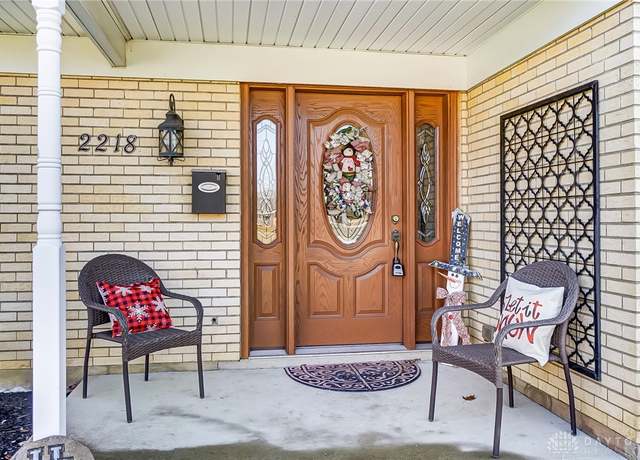 Property at 2218 E Rahn Rd, Dayton, OH 45440, 3 beds, 2.5 baths