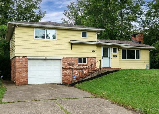 Property at 3662 E State Route 73, Waynesville, OH 45068, 4 beds, 2.5 baths
