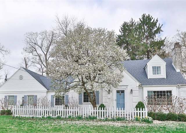 Property at 2211 Coolidge Dr, Oakwood, OH 45419, 3 beds, 2 baths