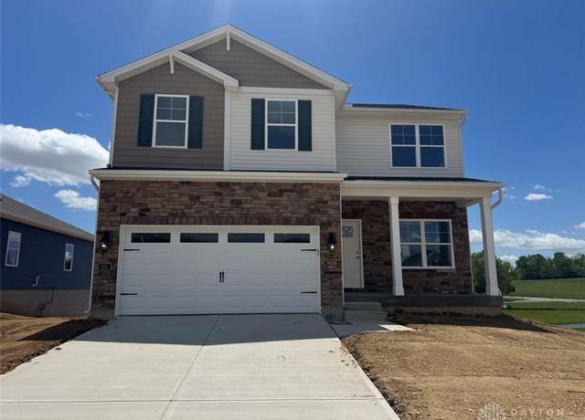 Property at 553 Hollywood Blvd, Xenia, OH 45385, 4 beds, 2.5 baths