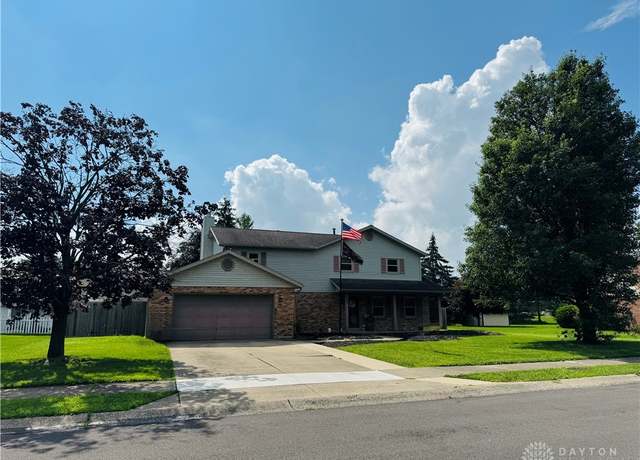 Property at 142 Willow Dr, Greenville, OH 45331, 4 beds, 2.5 baths