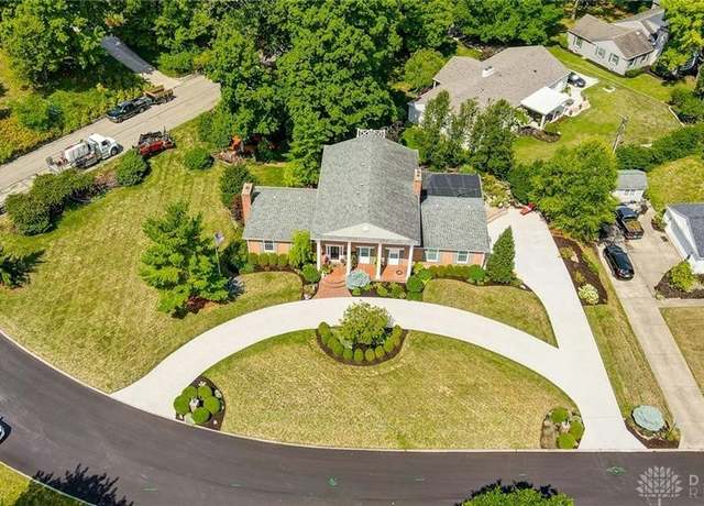 Property at 3341 Beaumonde Ln, Kettering, OH 45409, 4 beds, 4 baths