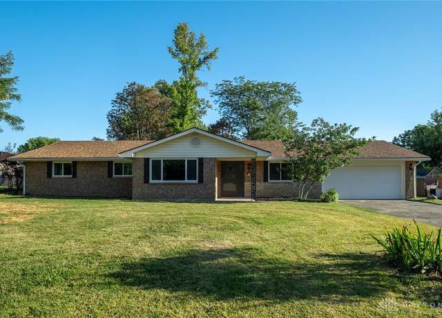 Property at 2886 Kemp Rd, Beavercreek, OH 45431, 4 beds, 2 baths