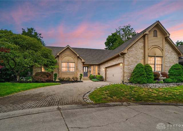 Property at 2152 Hidden Woods Blvd, Beavercreek, OH 45431, 3 beds, 3 baths