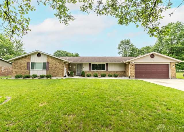 Property at 3653 Knollwood Dr, Beavercreek, OH 45432, 4 beds, 2 baths
