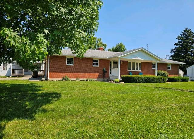 Property at 330 W Spring St, Eaton, OH 45320, 3 beds, 2 baths