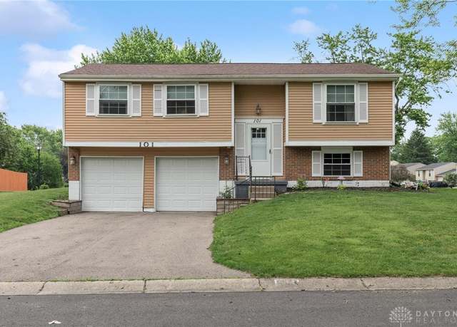 Property at 101 Westrock Farm Dr, Englewood, OH 45322, 3 beds, 2 baths