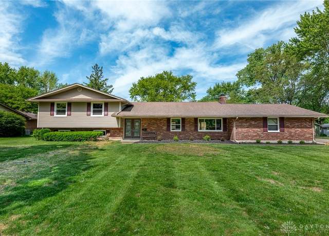 Property at 7895 Raintree Rd, Centerville, OH 45459, 3 beds, 3 baths