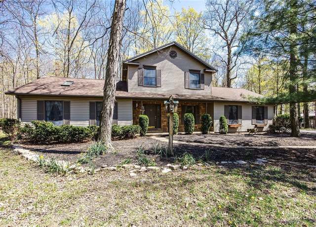 Property at 225 Country Rd, Urbana, OH 43078, 3 beds, 2.5 baths