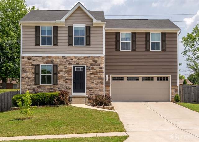 Property at 1009 Glen Kegley Dr, Xenia, OH 45385, 3 beds, 2.5 baths