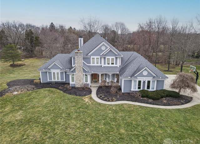 Property at 9320 Ash Hollow Ln, Washington Twp, OH 45458, 5 beds, 4.5 baths