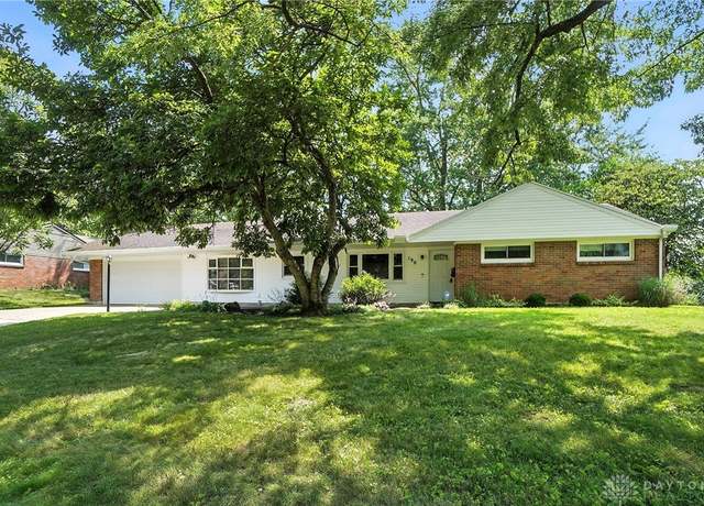 Property at 190 Cushwa Dr, Centerville, OH 45459, 3 beds, 2 baths