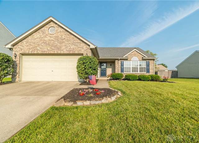 Property at 21 Meadowcrest Dr, Franklin, OH 45005, 3 beds, 2 baths