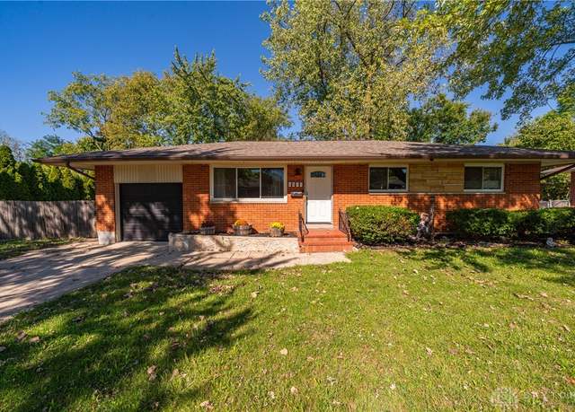 Property at 5811 Bayside Dr, Dayton, OH 45431, 3 beds, 2 baths