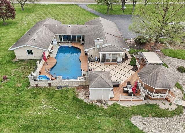 Property at 871 Van Eaton Rd, Spring Valley Twp, OH 45385, 4 beds, 3 baths