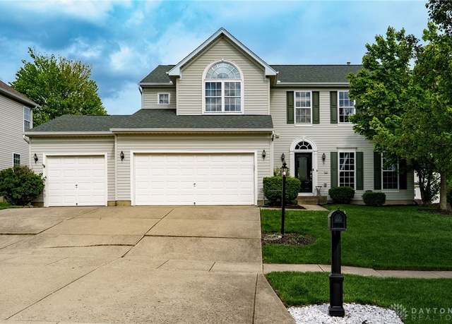 Property at 48 Crockett Dr, Springboro, OH 45066, 4 beds, 3.5 baths