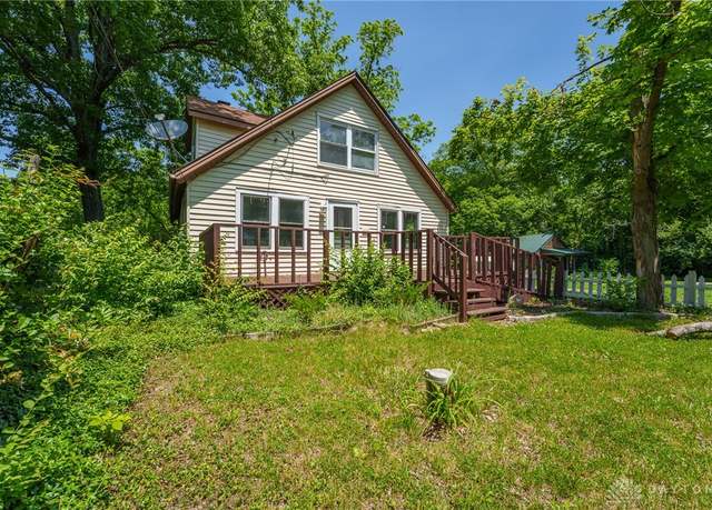 Property at 6675 Faversham Rd, Miamisburg, OH 45342, 3 beds, 1 bath
