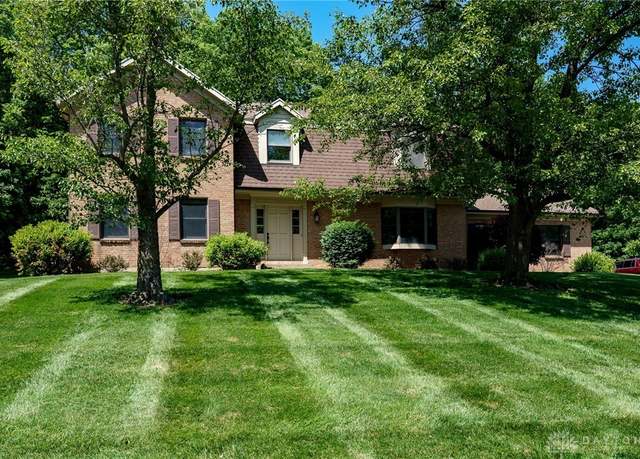 Property at 3390 Ohara Dr, Beavercreek, OH 45434, 3 beds, 3.5 baths