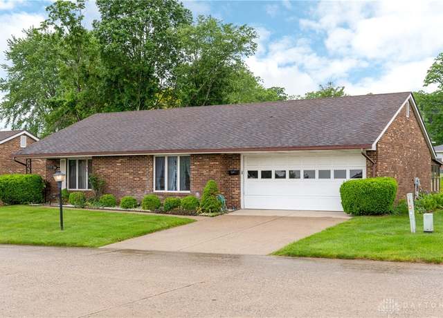 Property at 3079 Brixton Rd, Springfield, OH 45503, 2 beds, 2 baths
