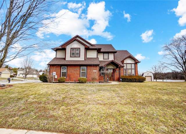Property at 577 Autumn Creek Dr, Fairborn, OH 45324, 4 beds, 2.5 baths