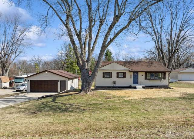 Property at 1632 Ridgeway Dr, Mad River Township, OH 45506, 2 beds, 1 bath