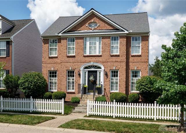 Property at 9779 Cobblewood Ct, Dayton, OH 45458, 3 beds, 3 baths
