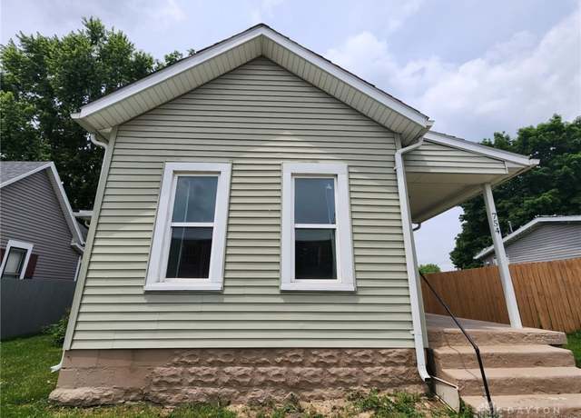 Property at 754 S Wayne St, Piqua, OH 45356, 2 beds, 1 bath