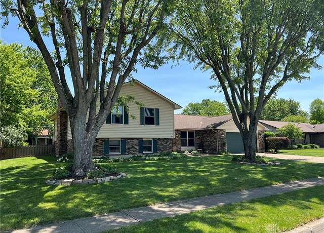 Property at 7080 Woodcroft Dr, Englewood, OH 45322, 5 beds, 3 baths