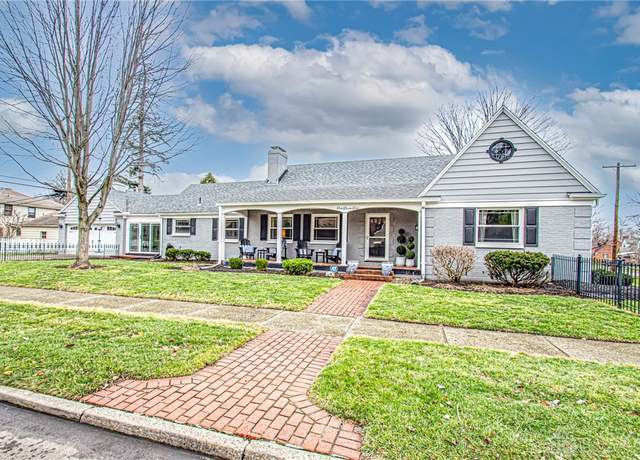 Property at 626 Hathaway Rd, Oakwood, OH 45419, 4 beds, 2.5 baths