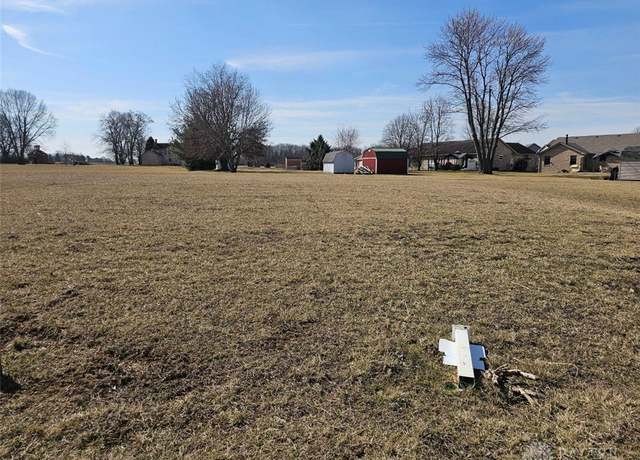 Property at 3405 Ottawa Cir, Piqua, OH 45356